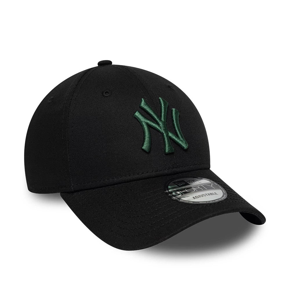 Pictured is this MLB League Essential New York Yankees 9FORTY cap in black. 3