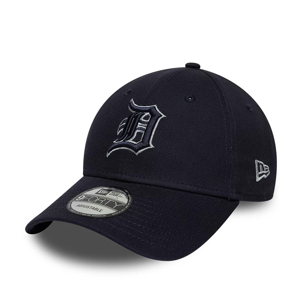 Pictured is this MLB Team Outline Detroit Tigers 9FORTY cap in navy. 1