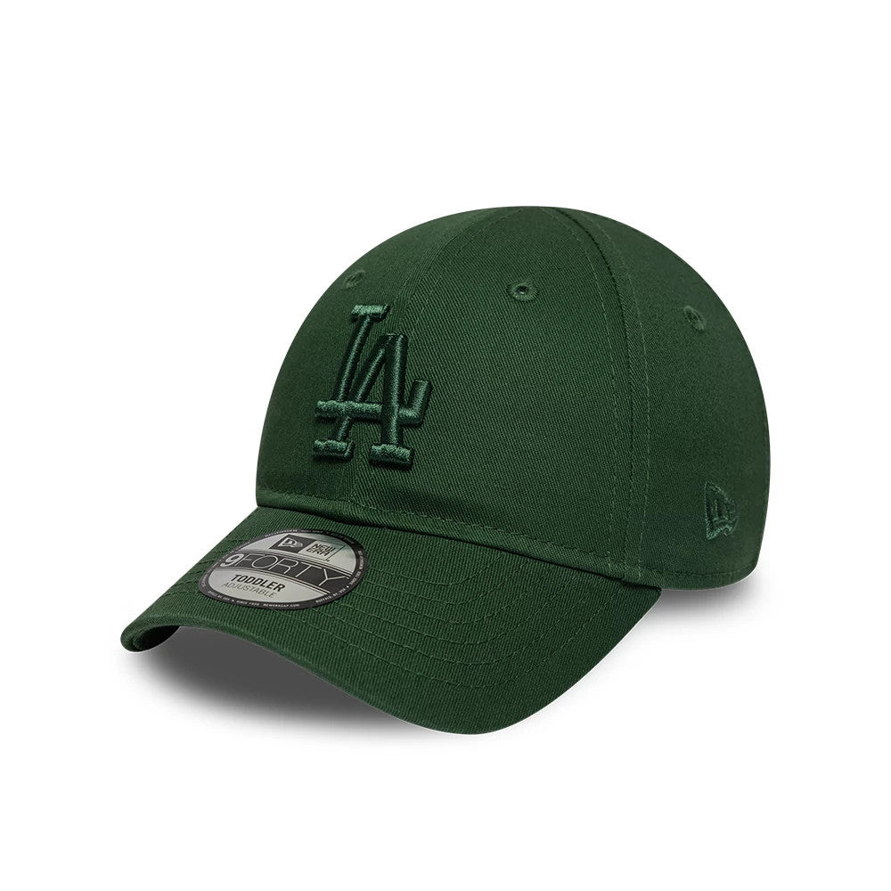 LA Dodgers Toddler MLB League Essential Dark Green New Era 9FORTY Adjustable Cap, three-quarter view showing an embroidered LA logo on the front panel, a black and silver 9FORTY size sticker on the curved visor.