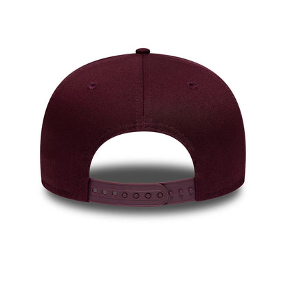 Pictured is this MLB League Essential New York Yankees 9FIFTY Original Fit cap in dark purple. 4