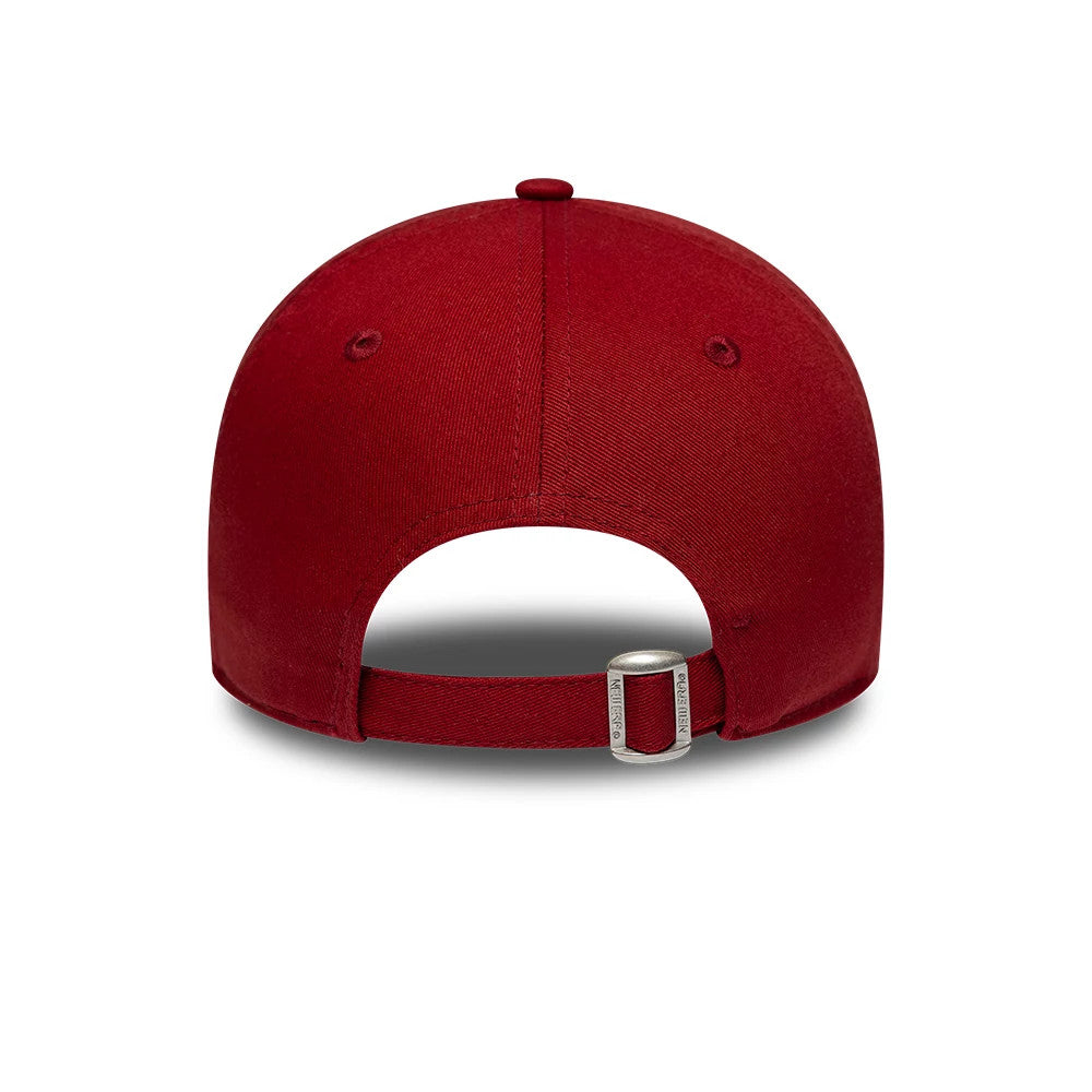 Pictured is this MLB League Essential LA Dodgers 9TWENTY cap in dark red. 4