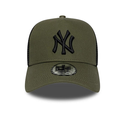 Pictured is this MLB League Essential New York Yankees 9FORTY A-Frame Trucker cap in green. 2