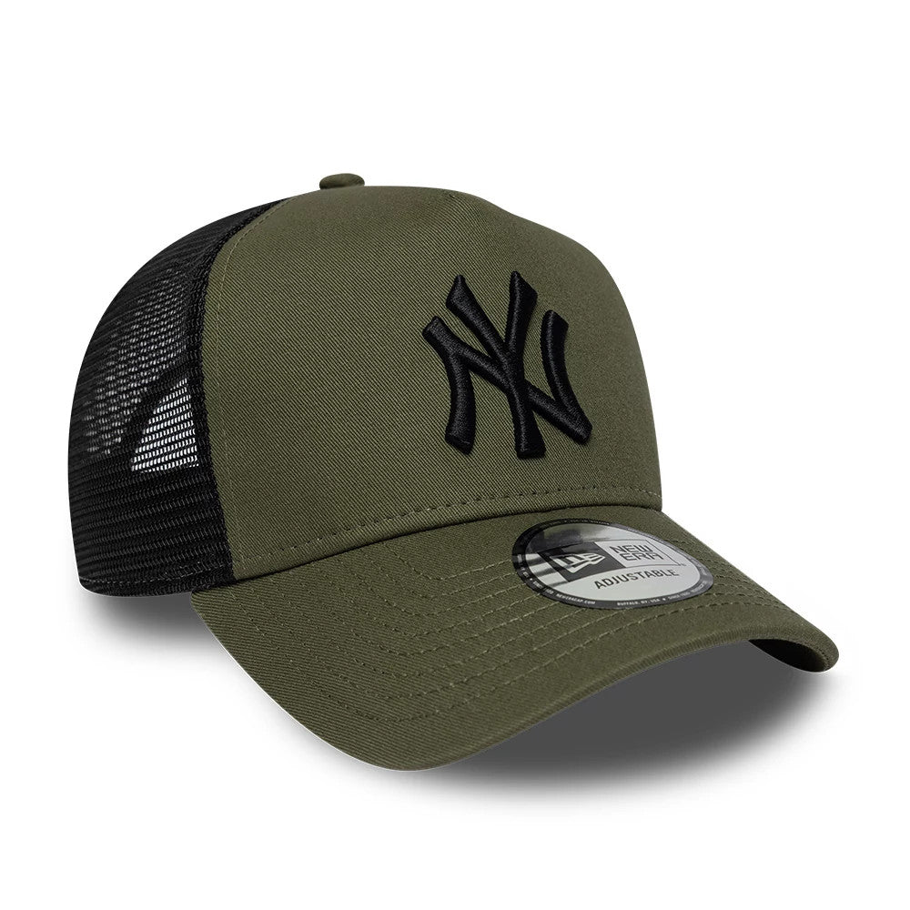 Pictured is this MLB League Essential New York Yankees 9FORTY A-Frame Trucker cap in green. 3