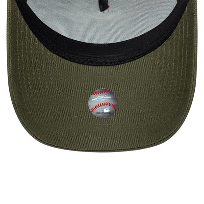 Pictured is this MLB League Essential New York Yankees 9FORTY A-Frame Trucker cap in green. 5