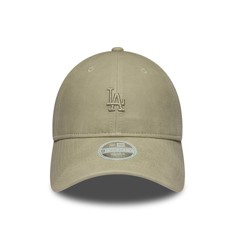 Pictured is this Womens MLB Washed PU LA Dodgers 9TWENTY cap in light beige. 2
