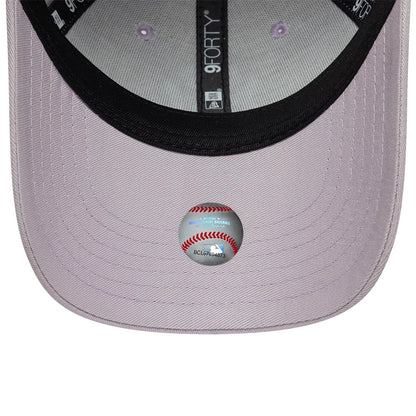 Pictured is this Youth MLB League Essential New York Yankees 9FORTY cap in pastel purple. 5