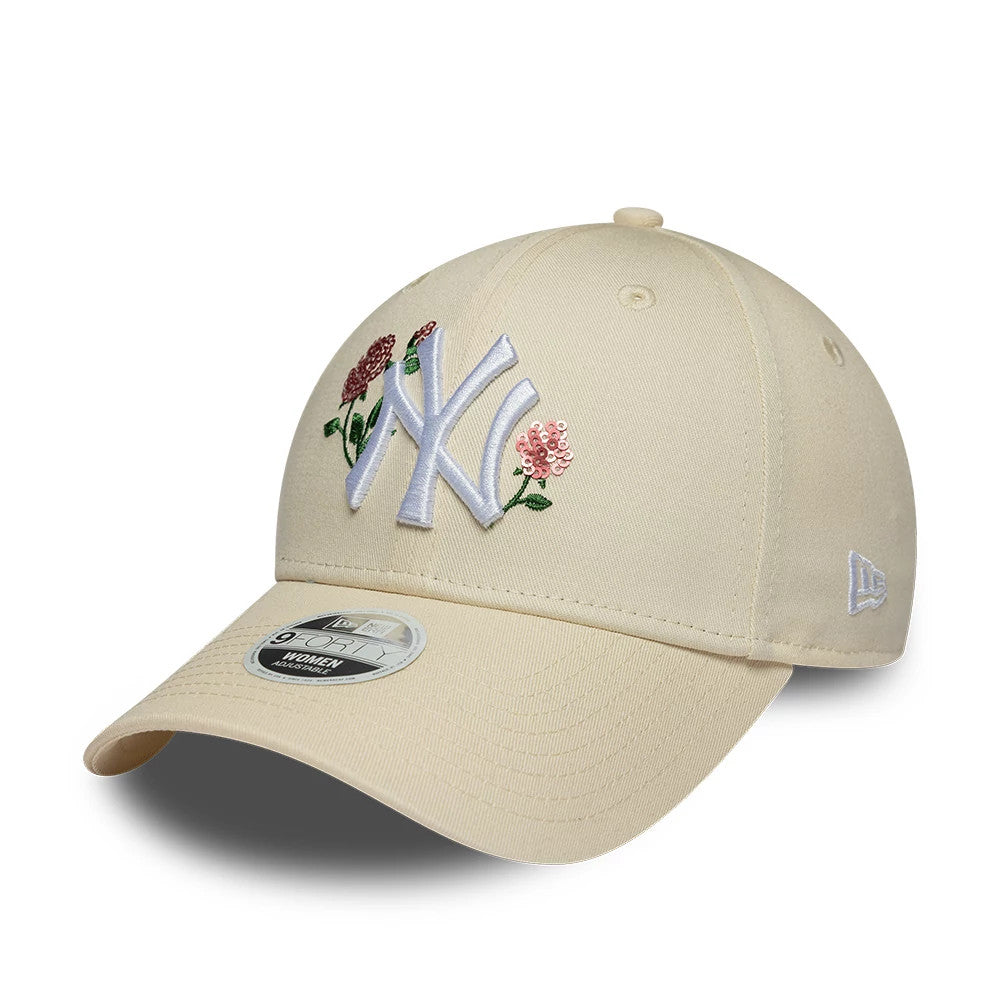 Pictured is this Womens MLB Rose Sequin New York Yankees 9FORTY cap in light beige. 1