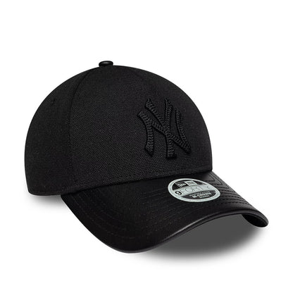 Pictured is this Womens MLB Fabric Mix New York Yankees 9FORTY M-Crown A-Frame cap in black. 3