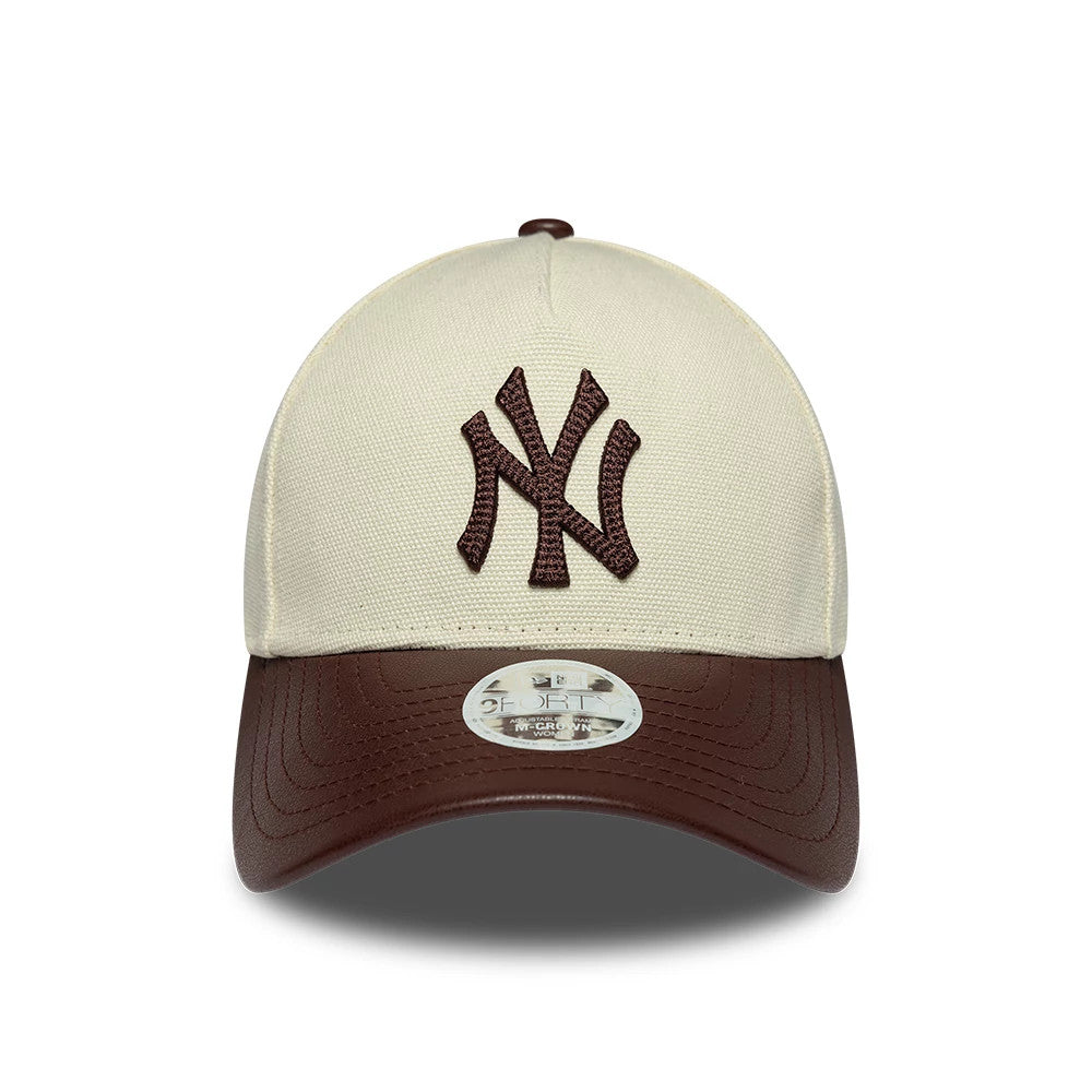 Yankees Womens MLB Fabric Mix Beige New Era 9FORTY M-Crown A-Frame Adjustable Cap, front view showing a brown raised embroidered NY logo on the structured beige crown, and a brown curved visor with a 9FORTY size sticker centred.
