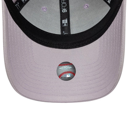 Pictured is this Womens MLB League Essential LA Dodgers 9FORTY cap in pastel purple. 5