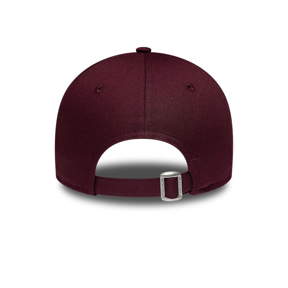 LA Dodgers Womens MLB Metallic Dark Purple New Era 9FORTY Adjustable Cap, rear view showing the curved opening with an adjustable strap featuring a buckle, set on a structured dark purple crown with eyelets and a top button.