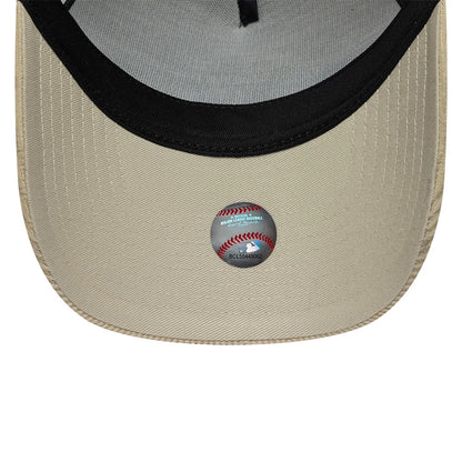 Pictured is this MLB Cord New York Yankees 9FORTY E-Frame cap in light beige. 5