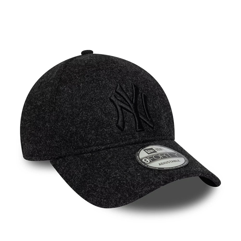 Pictured is this MLB Winter New York Yankees 9FORTY cap in black. 3
