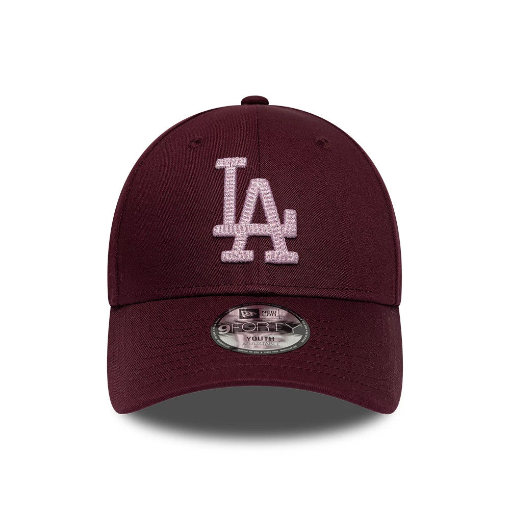 LA Dodgers Youth MLB Metallic Dark Purple New Era 9FORTY Adjustable Cap, front view showing the pink embroidered LA logo on the structured dark purple crown, with a curved visor and 9FORTY size sticker on the top.