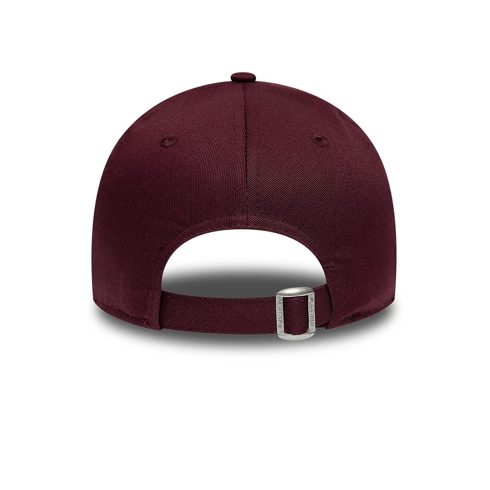 Pictured is this Youth MLB Metallic LA Dodgers 9FORTY cap in dark purple. 4