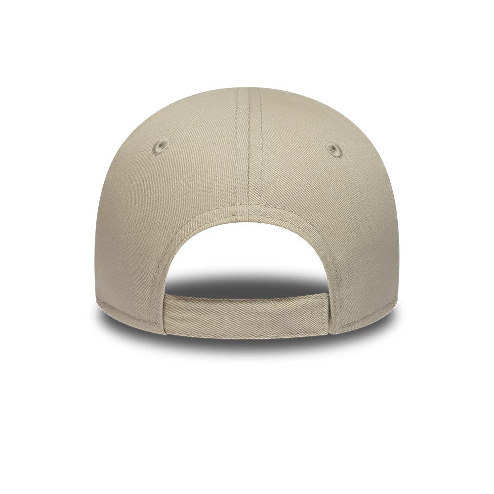 Pictured is this Toddler MLB Monster Icon New York Yankees 9FORTY cap in light beige. 4