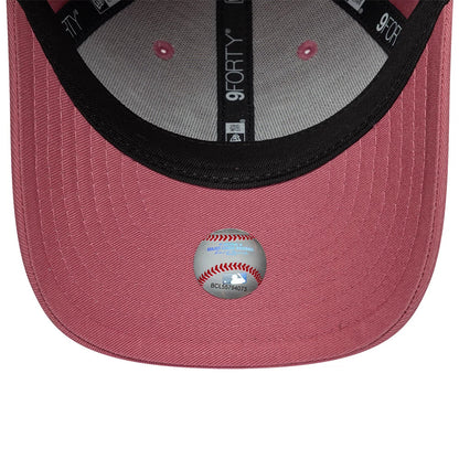 Yankees Child MLB Space Glow In The Dark Pink New Era 9FORTY Adjustable Cap, inside view showing grey taping with black 9FORTY branding, a black sweatband, and a grey undervisor, featuring a holographic baseball sticker at the centre.