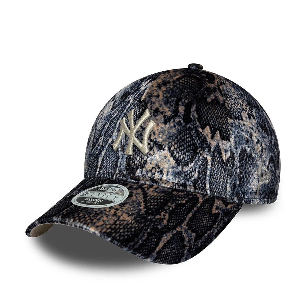 New York Yankees Womens MLB Snake Print Black New Era 9FORTY Adjustable Cap, three-quarter view showing a raised grey embroidered NY logo on the front panel, with the snake print pattern across the structured crown.