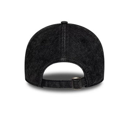 Pictured is this MLB Washed Denim New York Yankees 9TWENTY cap in black. 4