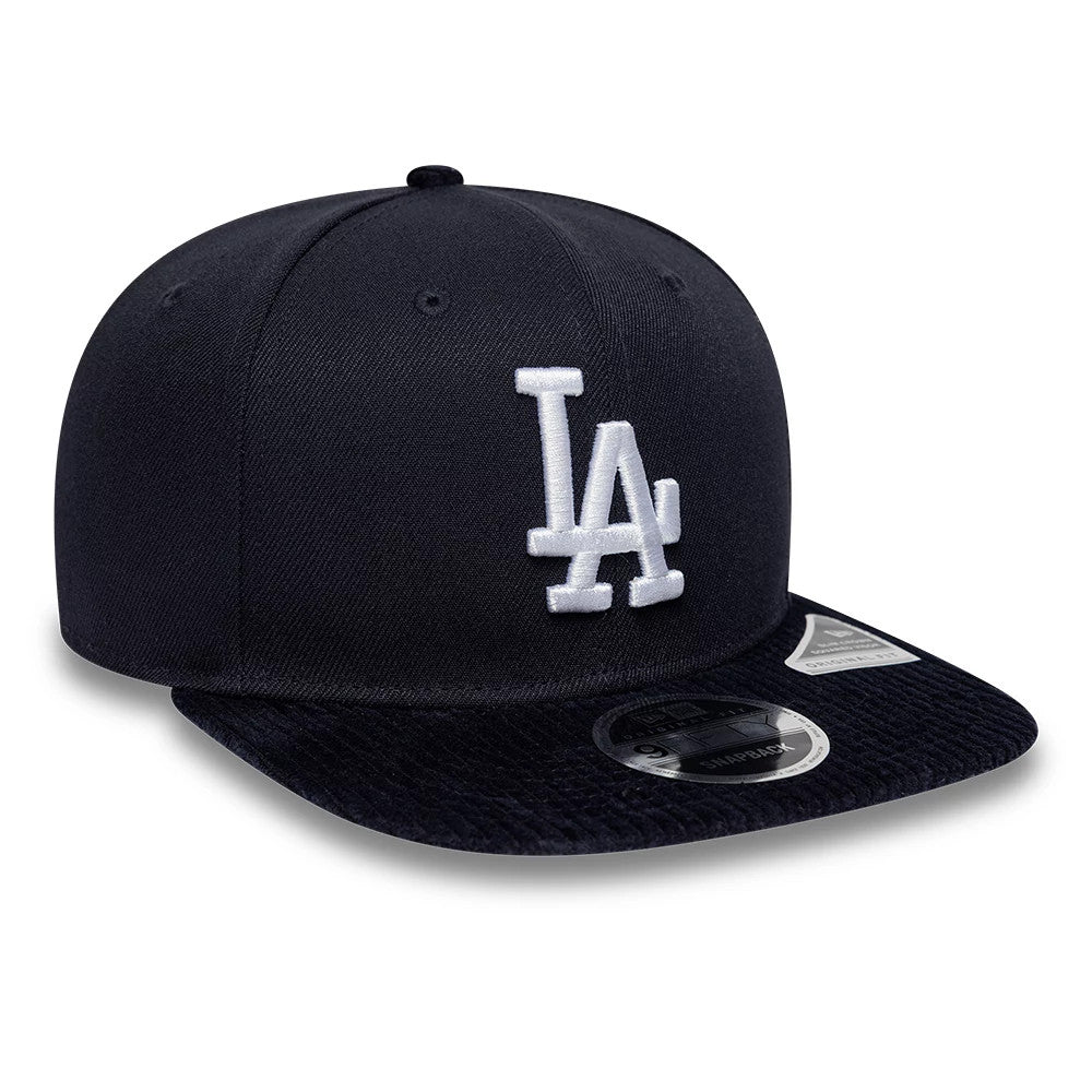 Pictured is this MLB Cord Visor LA Dodgers 9FIFTY Original Fit cap in navy. 3
