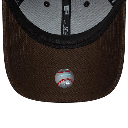 Pictured is this MLB Winter New York Yankees 9FORTY cap in brown. 5