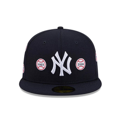Pictured is this MLB X Spike Lee Patches New York Yankees 59FIFTY Fitted cap in navy. 3