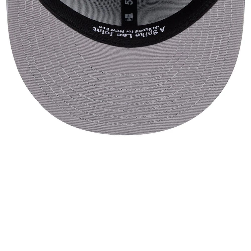 Pictured is this MLB X Spike Lee Script New York Yankees 59FIFTY Fitted cap in navy. 2