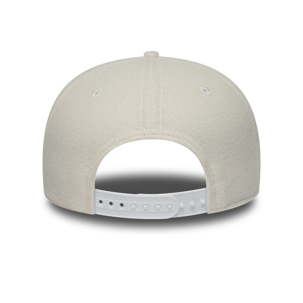 Pictured is this Lacoste X New Era Retro Crown 9FIFTY cap in white. 7