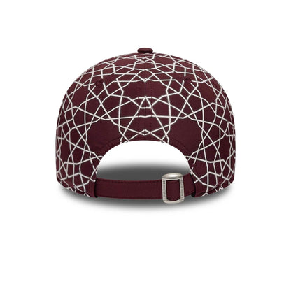 Pictured is this Dubai Abu Dhabi Air Event Sail GP 9FORTY cap in dark red. 4