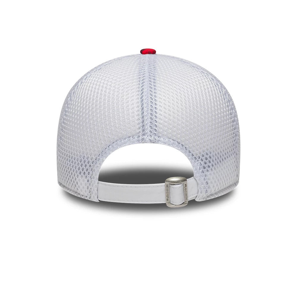 Pictured is this Canada Air Event Sail GP 9FORTY cap in red. 4