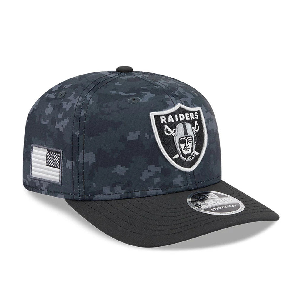 Raiders NFL Digi Camo & Black New Era 9SEVENTY Stretch Snap Adjustable Cap, three-quarter view showing the black embroidered Raiders logo on the front panel, digi camo pattern on the crown, and black visor with a 9SEVENTY size sticker.