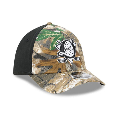 Anaheim Ducks NHL Realtree Camo New Era 39THIRTY M-Crown Stretch Fit Cap, three-quarter view showing the raised embroidered Ducks logo on the front panel, a camouflage pattern crown, and a 39THIRTY size sticker on the curved visor.