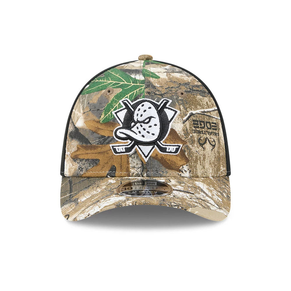 Pictured is this NHL Anaheim Ducks 39THIRTY M-Crown Stretch Fit cap in realtree camo. 3
