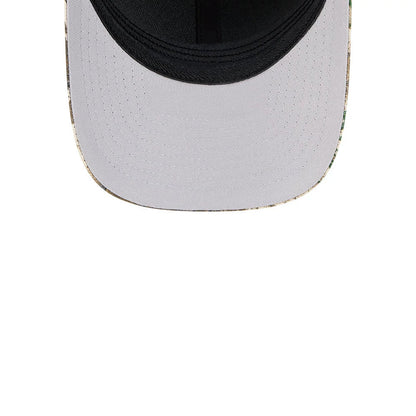 Pictured is this NHL Toronto Maple Leafs 39THIRTY M-Crown Stretch Fit cap in realtree camo. 2