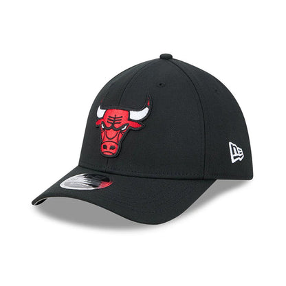 Pictured is this NBA Team Chicago Bulls 39THIRTY M-Crown Stretch Fit cap in black. 1