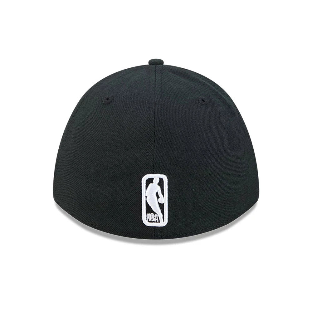Pictured is this NBA Team San Antonio Spurs 39THIRTY M-Crown Stretch Fit cap in black. 7