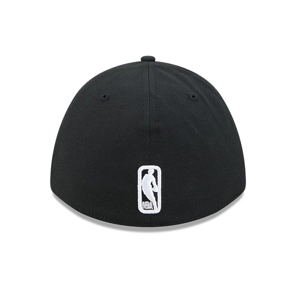 Pictured is this NBA Team Brooklyn Nets 39THIRTY M-Crown Stretch Fit cap in black. 7
