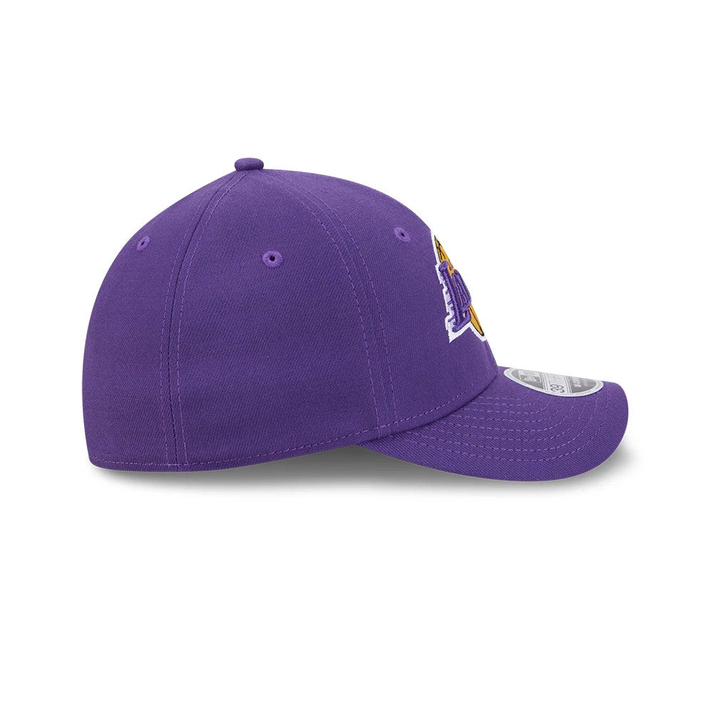 Pictured is this NBA Team LA Lakers 39THIRTY M-Crown Stretch Fit cap in purple. 6