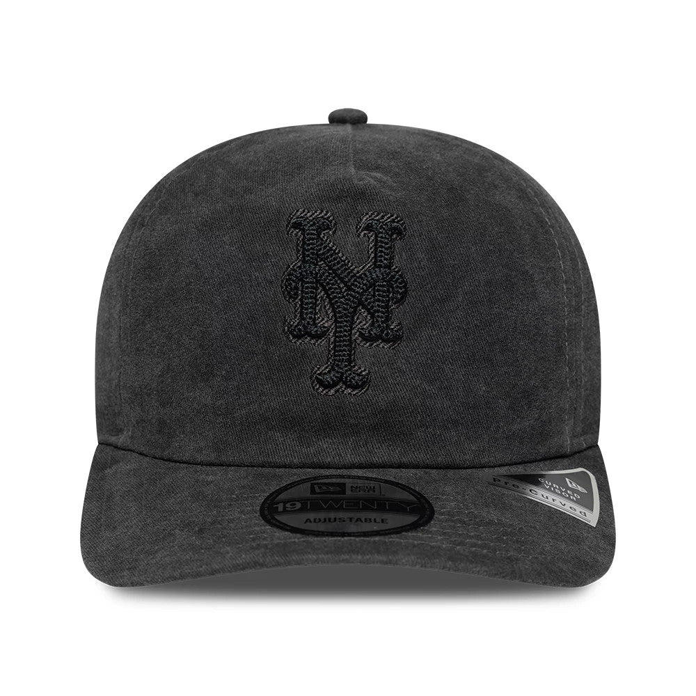 Pictured is this MLB New York Mets 19TWENTY cap in black. 3