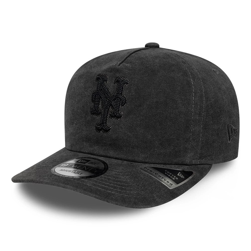 Pictured is this MLB New York Mets 19TWENTY cap in black. 1