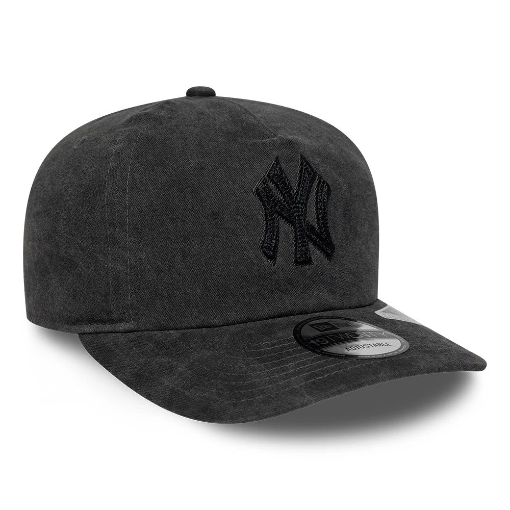 Pictured is this MLB New York Yankees 19TWENTY cap in black. 4