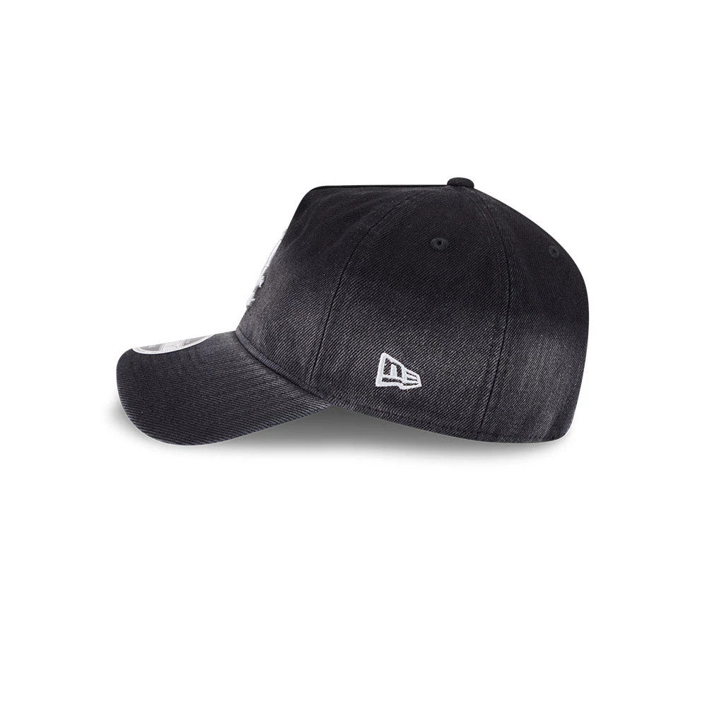Pictured is this MLB Washed Denim Chicago White Sox 9FORTY A-Frame Unstructured cap in black. 5