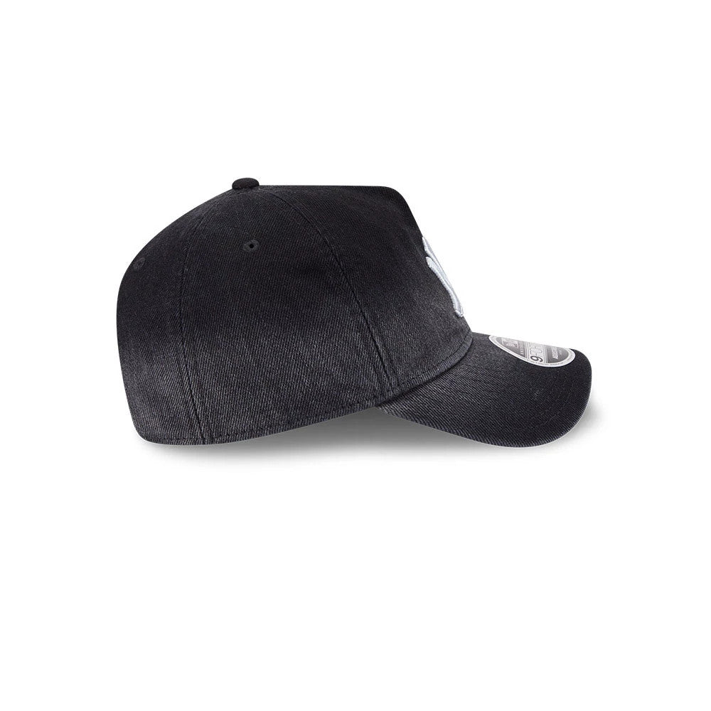 Pictured is this MLB Washed Denim New York Yankees 9FORTY A-Frame Unstructured cap in black. 6