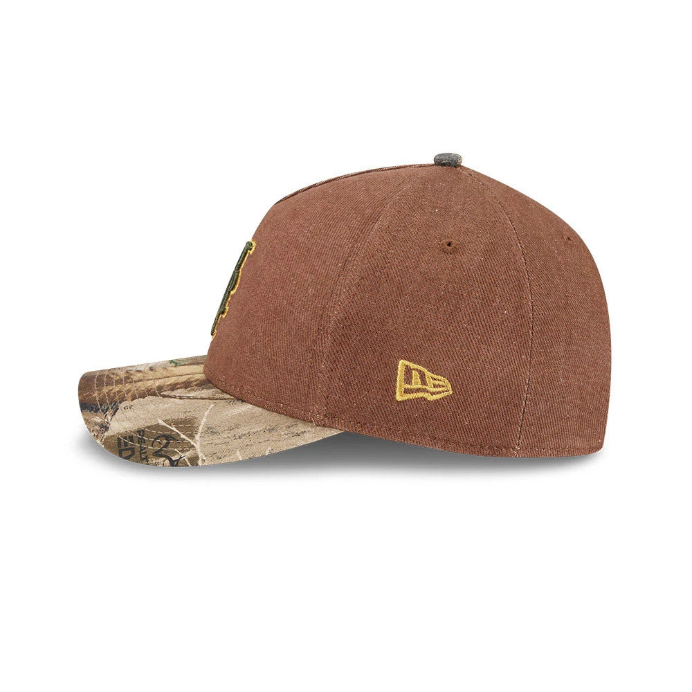 Pictured is this MLB Cotton Twill New York Mets 9FORTY M-Crown A-Frame cap in dark beige. 6
