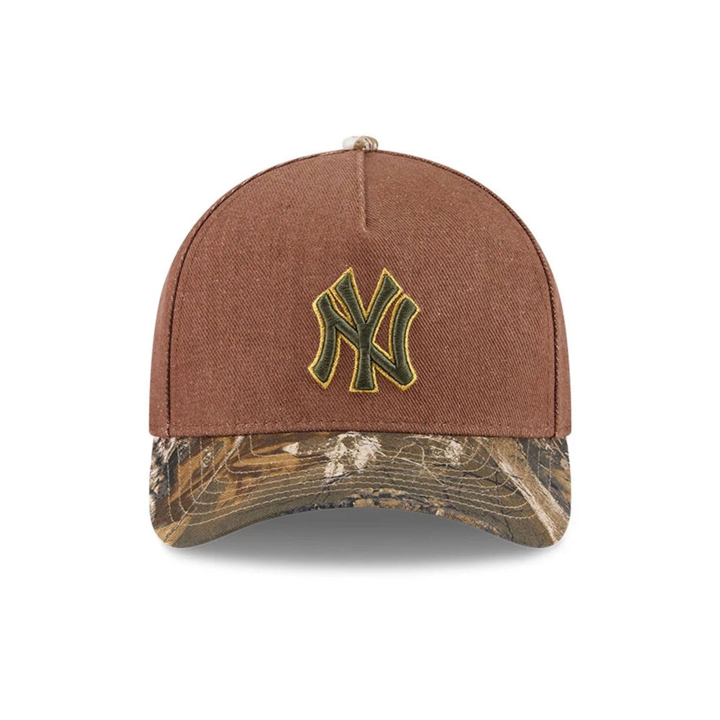 Pictured is this MLB Cotton Twill New York Yankees 9FORTY M-Crown A-Frame cap in dark beige. 3