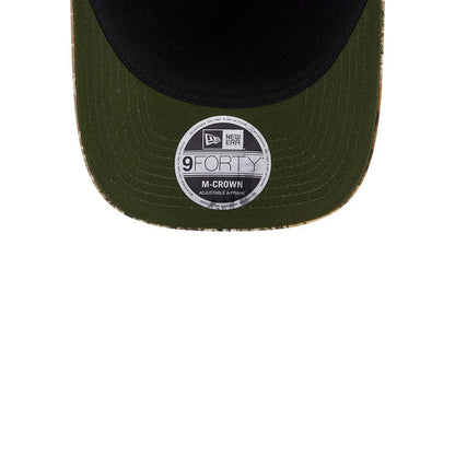 Pictured is this MLB Cotton Twill LA Dodgers 9FORTY M-Crown A-Frame cap in dark beige. 2