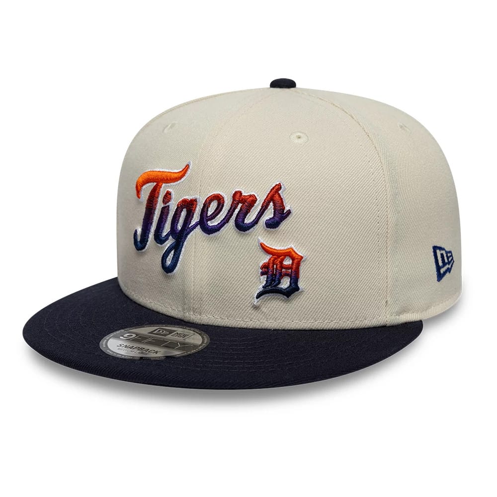 Pictured is this MLB Ombre Script Detroit Tigers 9FIFTY Snapback cap in light beige. 3
