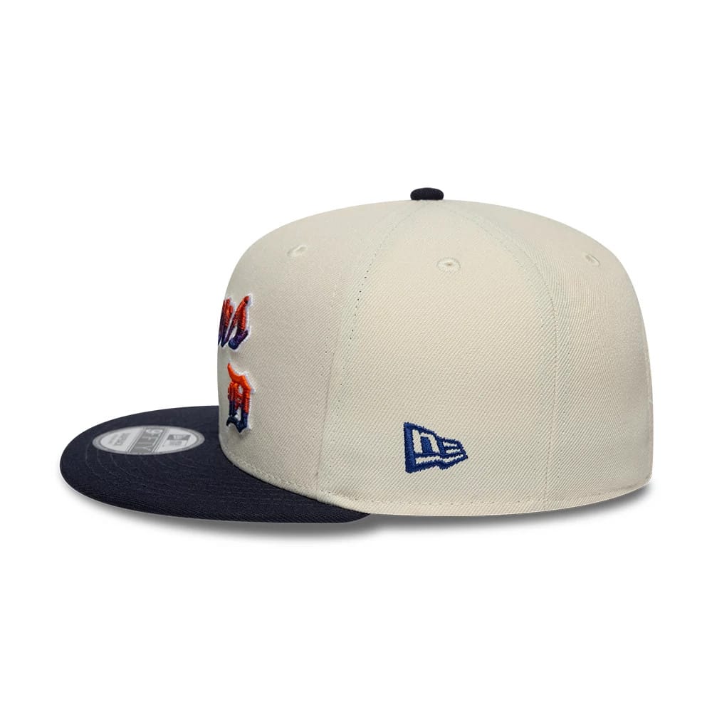 Pictured is this MLB Ombre Script Detroit Tigers 9FIFTY Snapback cap in light beige. 5