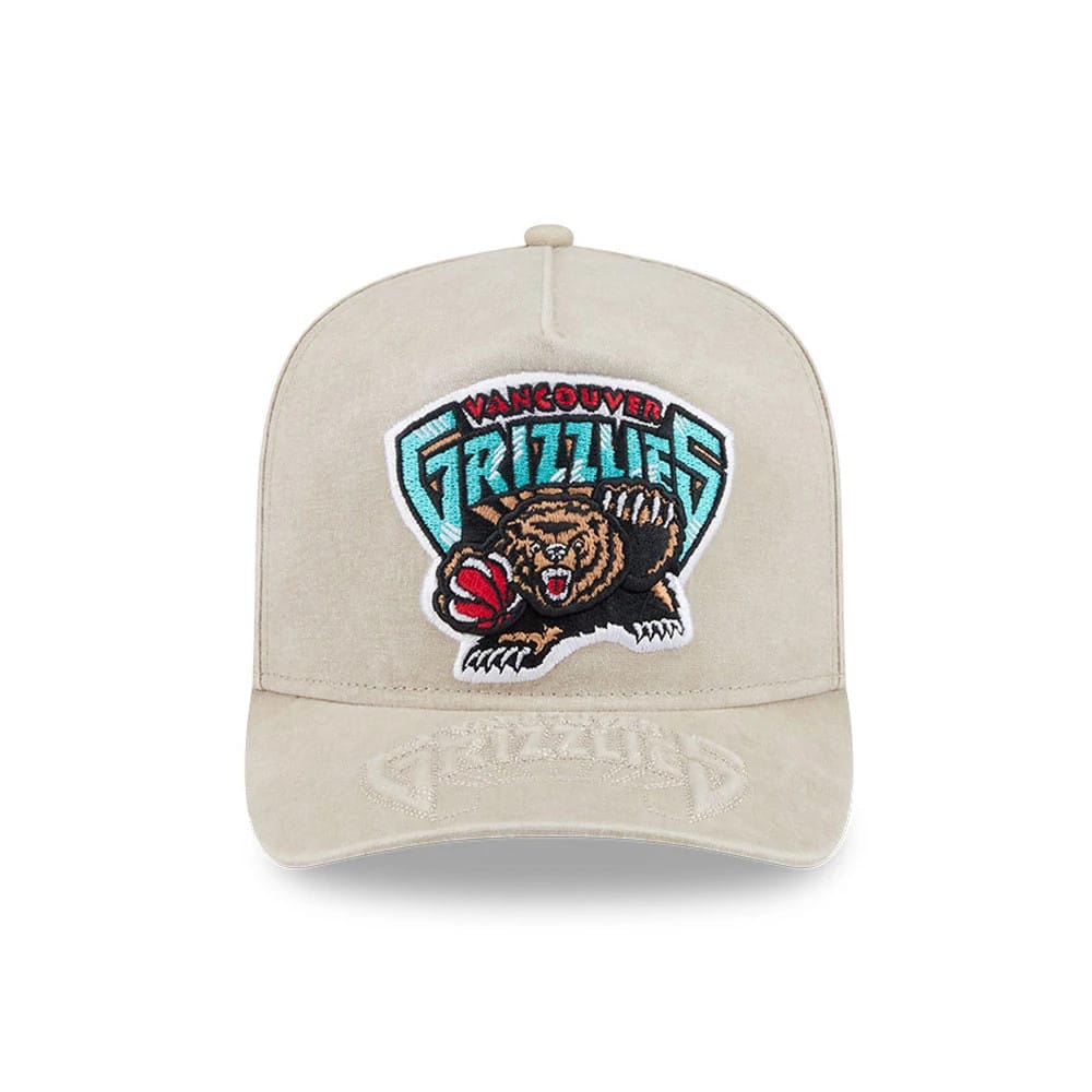 Pictured is this NBA Vancouver Grizzlies 9FIFTY A-Frame Snapback cap in light beige. 3