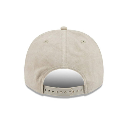 Pictured is this NBA Chicago Bulls 9FIFTY A-Frame Snapback cap in light beige. 6